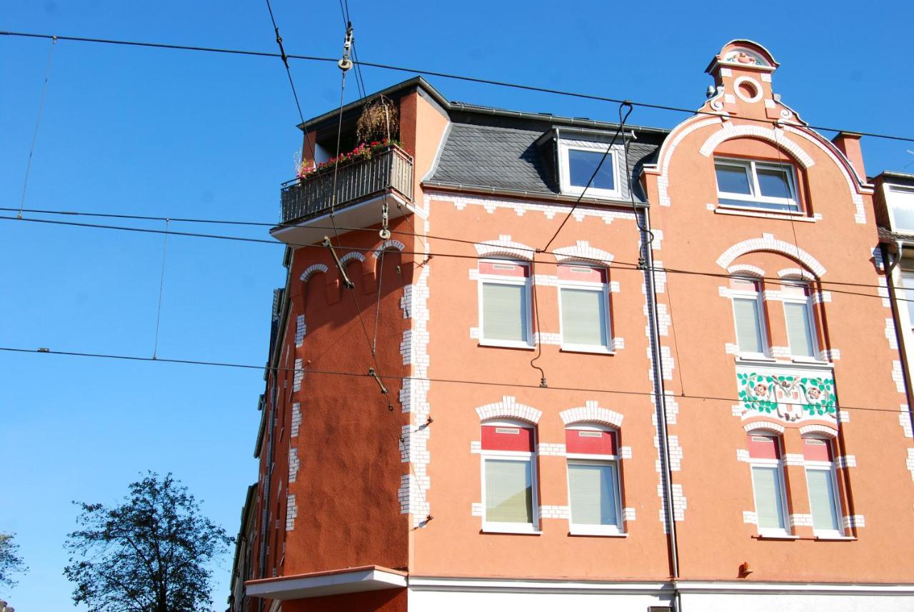 Hotel Rheinischer Hof Эркрат Экстерьер фото