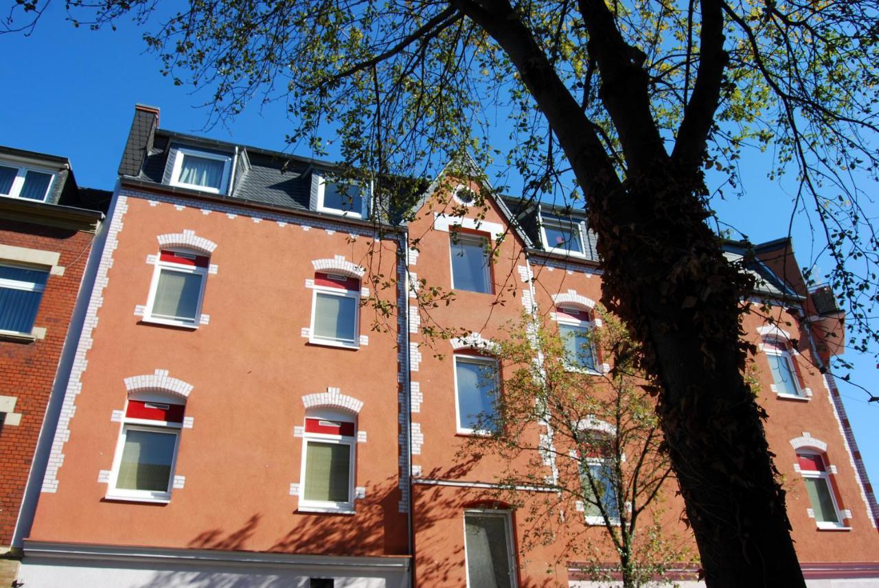 Hotel Rheinischer Hof Эркрат Экстерьер фото